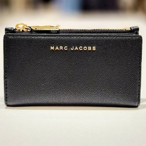Women Wallet. Marc Jacobs Black Leather Card Holder/Flat Wallet - Picture 3 of 9